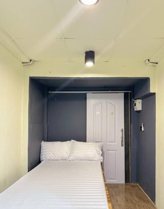 Chubby 5 Room 3 Bangkok Eksteriør bilde